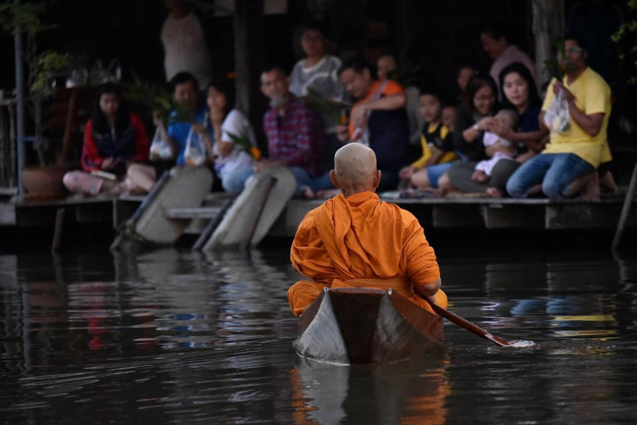 Apartmán Ban Mae Arom Amphawa Exteriér fotografie
