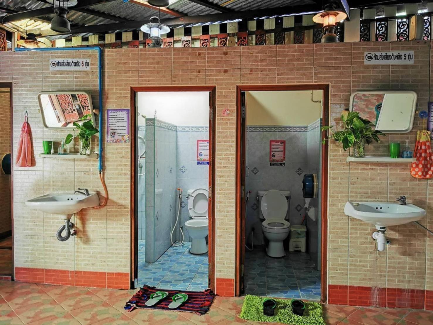Apartmán Ban Mae Arom Amphawa Pokoj fotografie